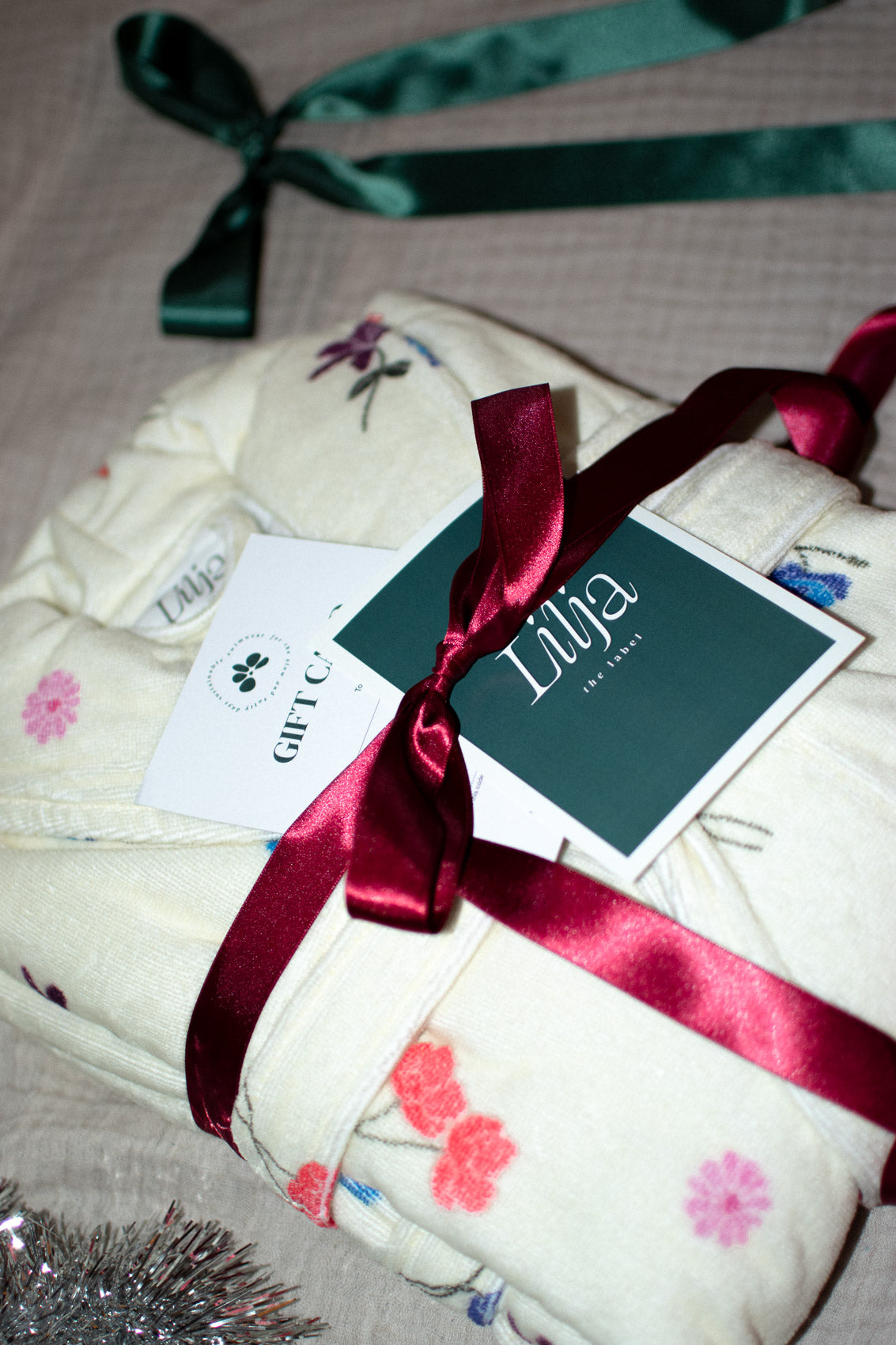 The Gift Set - Robe & Gift Card